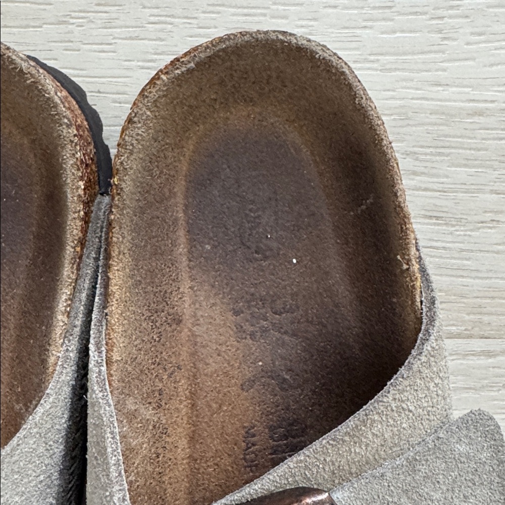 Birkenstock - Arizona Soft Footbed Sandal in Taupe - Picture 12 of 14